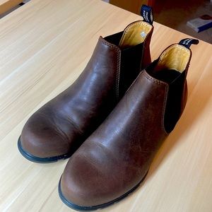 Blundstone ankle boots antique brown